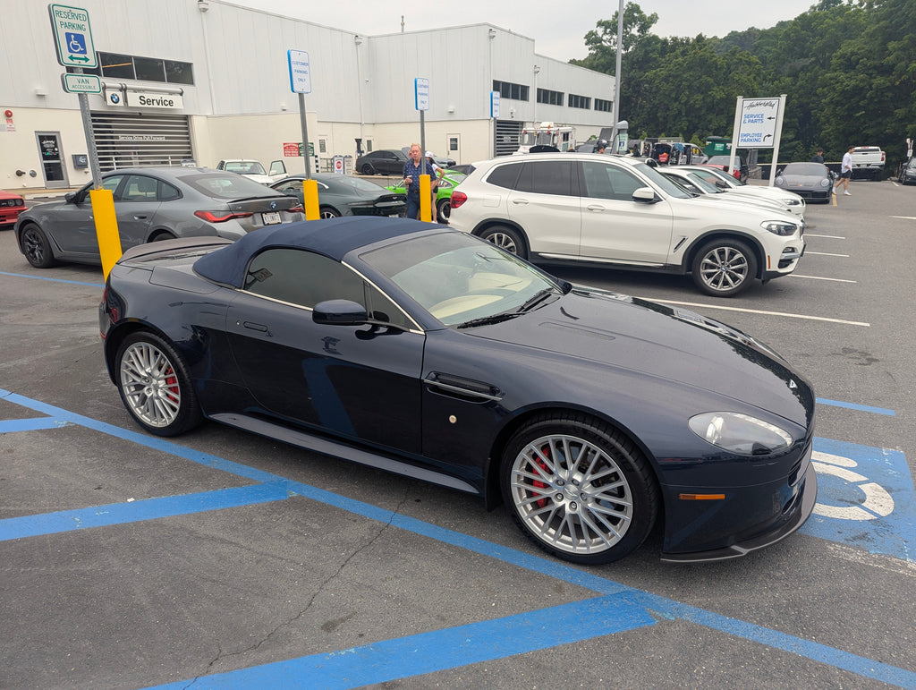 Aston Martin V8 Vantage (4.7L 6-Speed Manual) (British V8 GT)