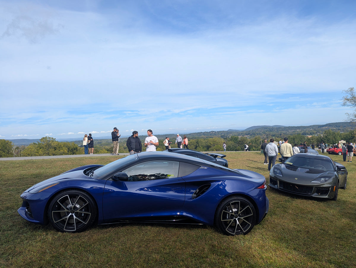 Lotus Emira V6 (6-Speed Manual)